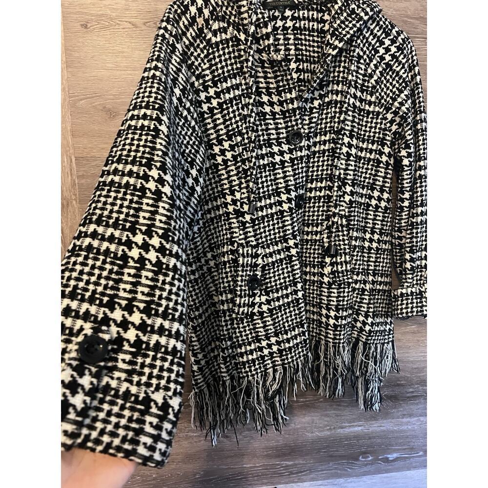 For Cynthia jacket Fringe Sz M Houndstooth Hooded Pockets Black White Classic - Picture 3 of 9
